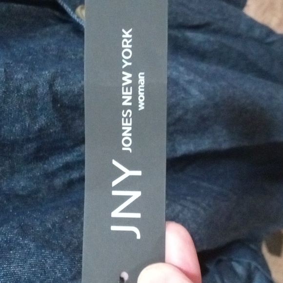 **NWT Jones NY Light Jean Jacket*** - Picture 5 of 8